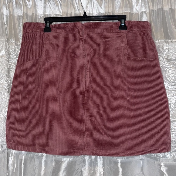 NWOT a.n.a. Mini Skirt - Picture 2 of 4